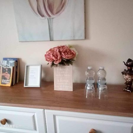 Edwards Cosy B&B Galway Exteriör bild