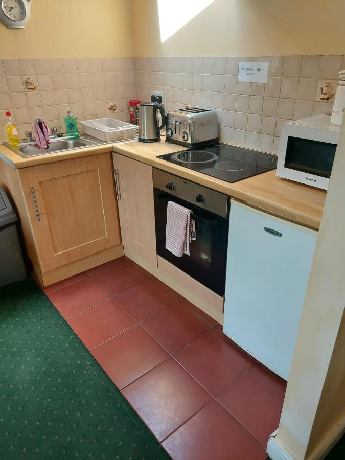 Edwards Cosy B&B Galway Exteriör bild
