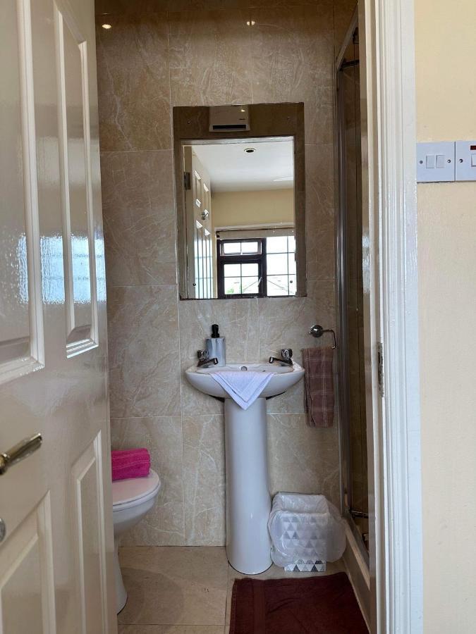 Edwards Cosy B&B Galway Exteriör bild