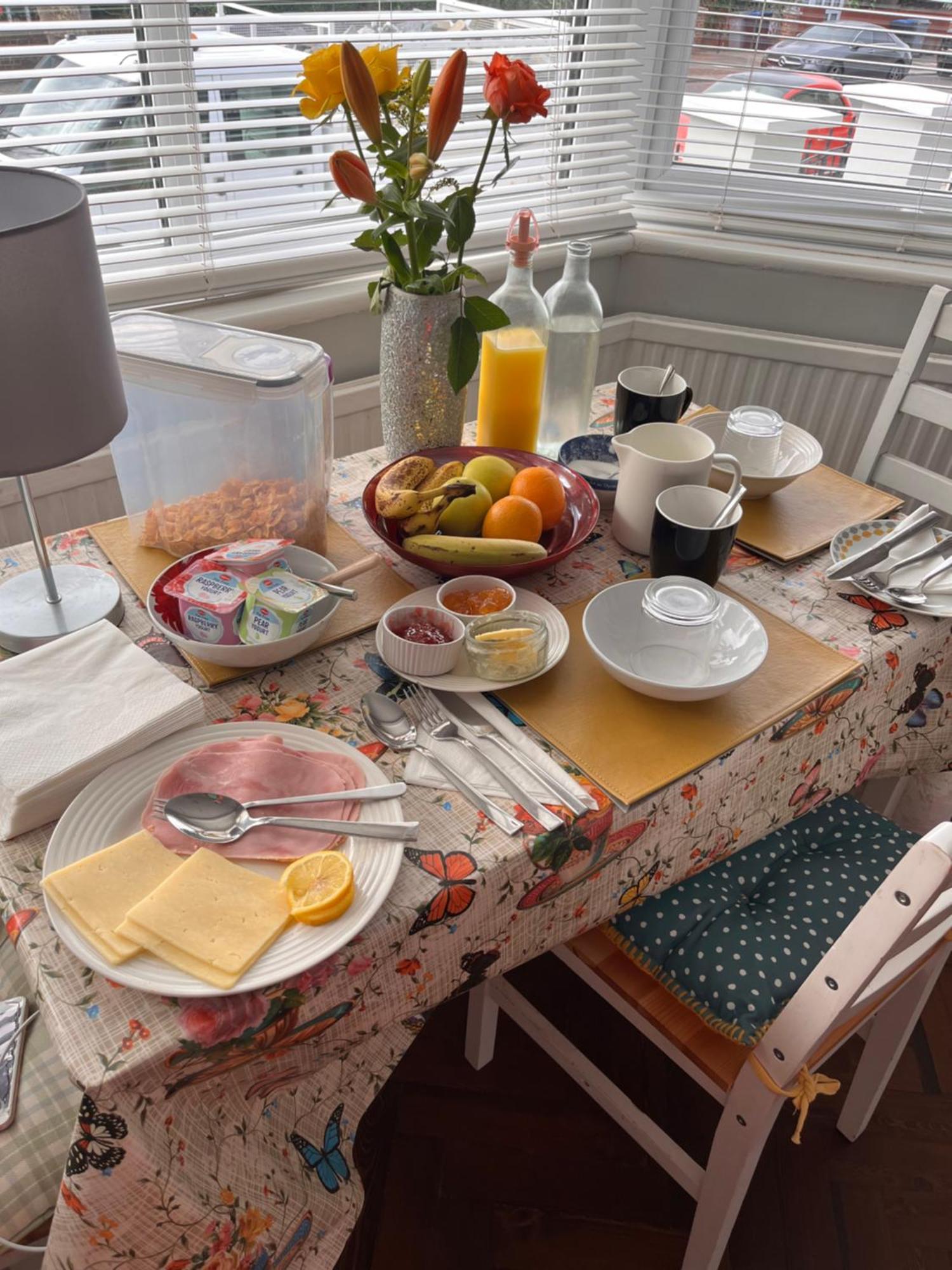 Edwards Cosy B&B Galway Exteriör bild